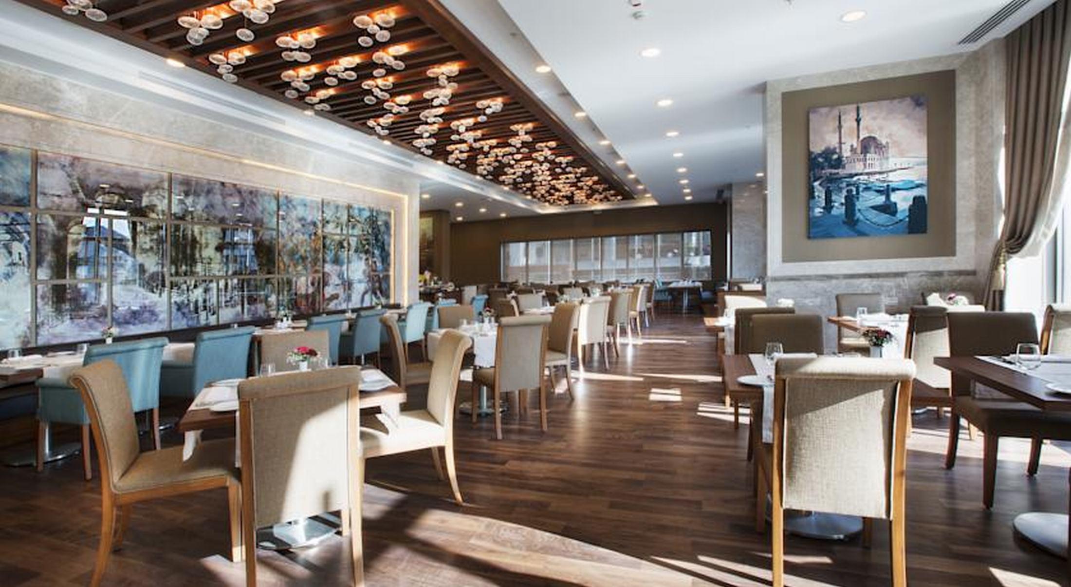 Dedeman Bostanci Istanbul Hotel & Convention Center מראה חיצוני תמונה The interior of the restaurant